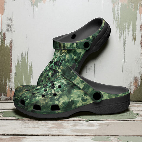 Classic Clogs Green Camo Grungy Skull